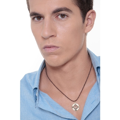 Anhänger aus 18 Karat Gelbgold mit Windrose und Anker