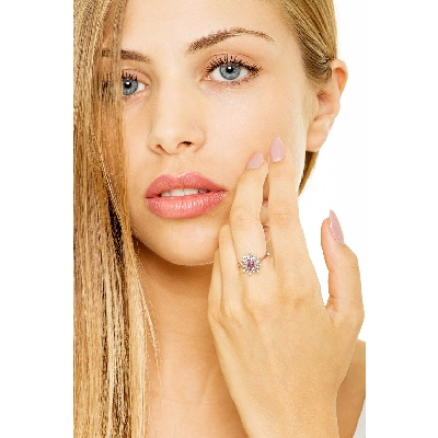 Weißgold Amethyst Ring mit Diamanten