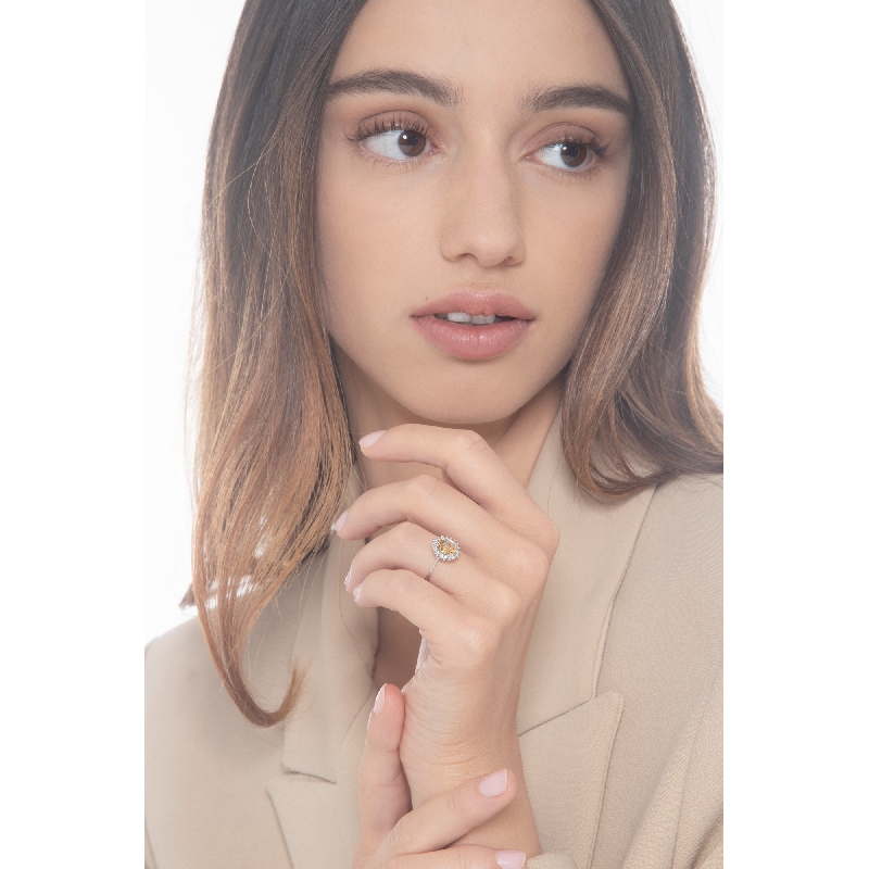 Halo Citrin Ring 750er Weißgold mit Diamanten Halo Citrin Ring 750er Weißgold mit Diamanten