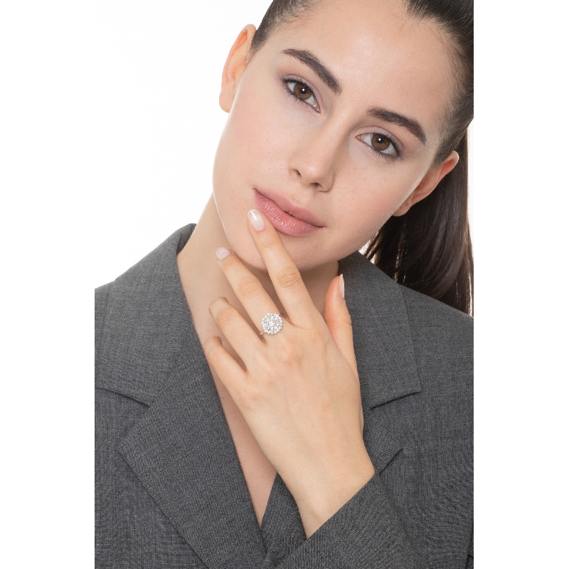 Weißgold Halo Ring mit Diamanten  Weißgold Halo Ring mit Diamanten