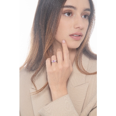 Weißgold 750 Saphir rosa Ring mit Diamanten 