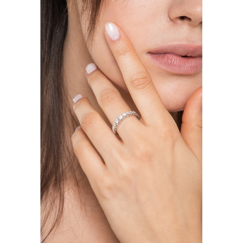 Weißgold 18K Halb Memoire Ring mit Diamanten  Weißgold 18K Halb Memoire Ring mit Diamanten