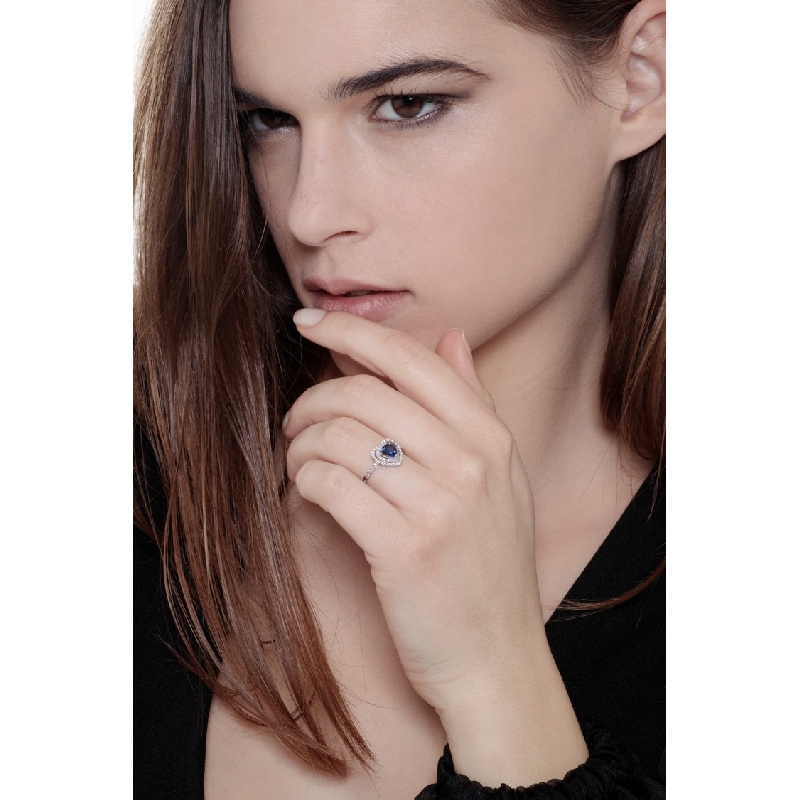 Saphir Herz Ring mit Diamanten Weißgold
