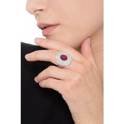 Rubin Ring Weißgold mit Diamanten