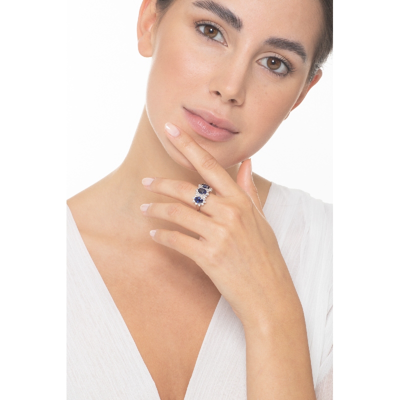 Drei Saphir Ring mit Diamanten Weissgold