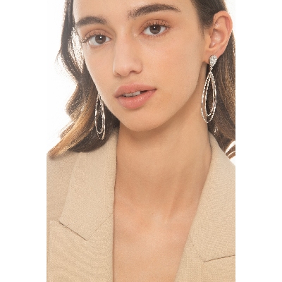 Tropfenförmige Ohrhänger mit Diamanten Weissgold