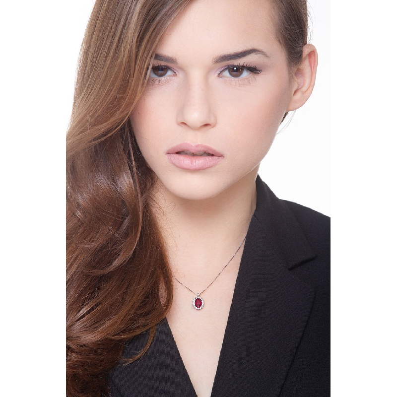 Halo Kette mit Rubin und Diamanten Weißgold Halo Kette mit Rubin und Diamanten Weißgold