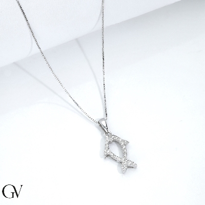 Weißgold-Kette mit fischförmigem Diamant-Anhänger 