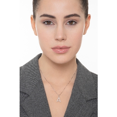 Damenkette mit Buchstabe A aus Diamanten
