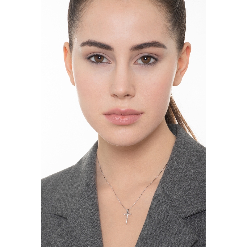 Weißgoldkette mit Diamantbuchstabe T