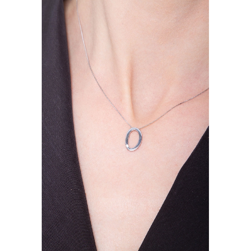 Initialen Kette O Weißgold und Diamanten Initialen Kette O Weißgold und Diamanten