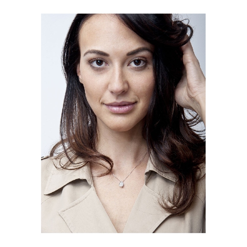 18K Weißgold-Halskette mit Diamant-Tropfen-Anhänger  18K Weißgold-Halskette mit Diamant-Tropfen-Anhänger