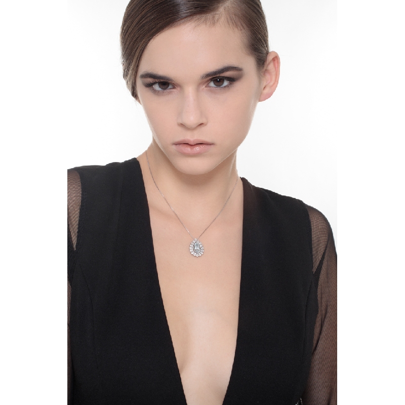 Kette Weissgold Aquamarin und Diamanten