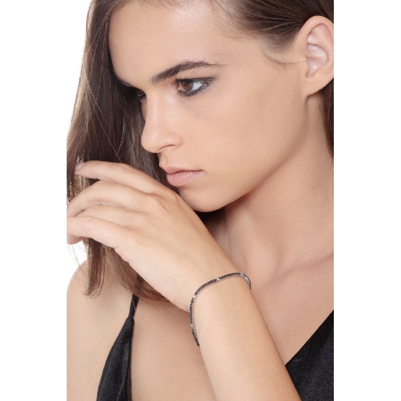 Tennisarmband Weißgold 18k mit schwarzen und weißen Diamanten 0,02 ct Tennisarmband Weißgold 18k mit schwarzen und weißen Diamanten 0,02 ct