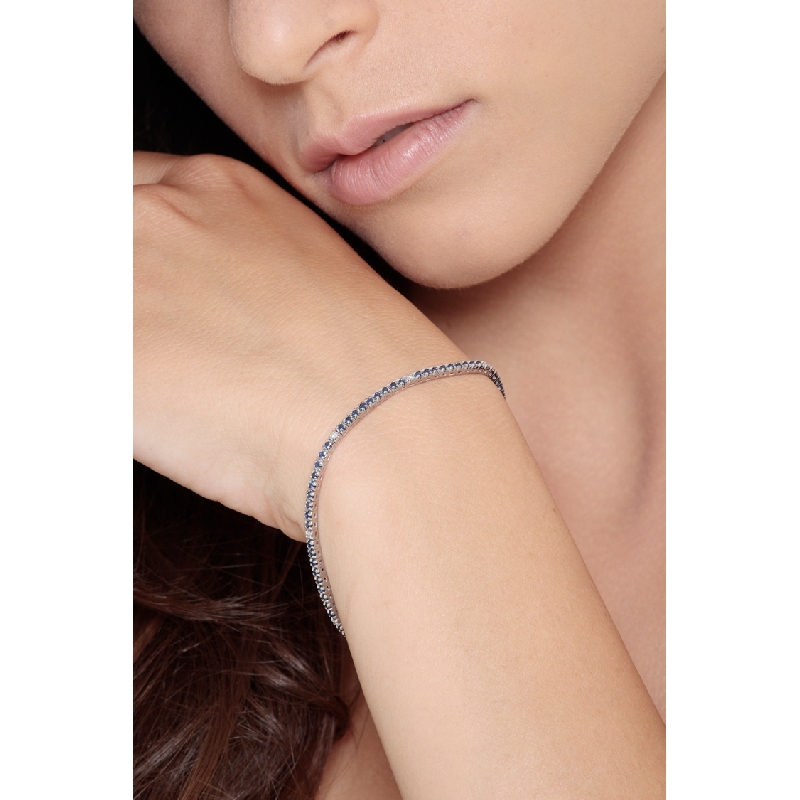 Saphir blau Tennisarmband mit Diamanten Weissgold Saphir blau Tennisarmband mit Diamanten Weissgold