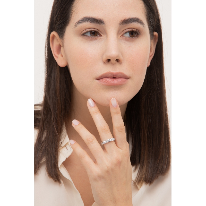 Eternity Ring Diamant Weißgold in einer Kanalfassung  Eternity Ring Diamant Weißgold in einer Kanalfassung