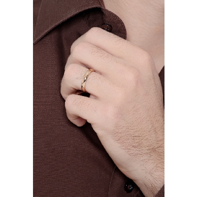 Klassischer Ehering aus 750er Gelbgold