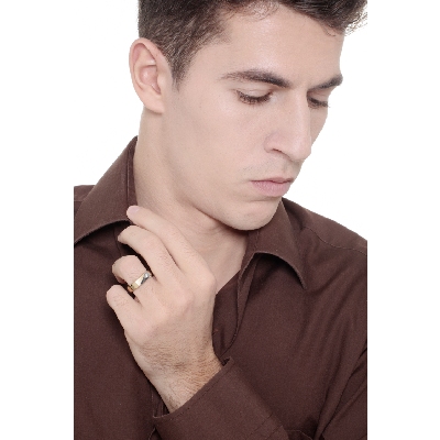 Herrenring aus 18K 750er Weiß- und Gelbgold