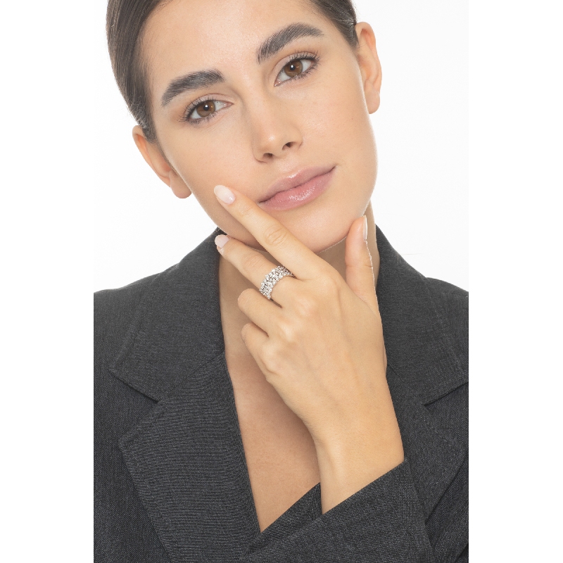 Weißgold 18k Bandring mit Diamanten Weißgold 18k Bandring mit Diamanten