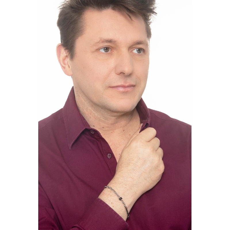 Herrenarmband 750er Weißgold mit schwarzen Zirkonia