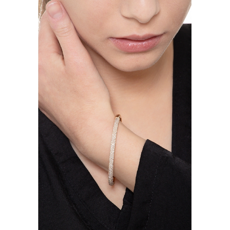 Armreif mit Diamanten aus Roségold 750 Armreif mit Diamanten aus Roségold 750