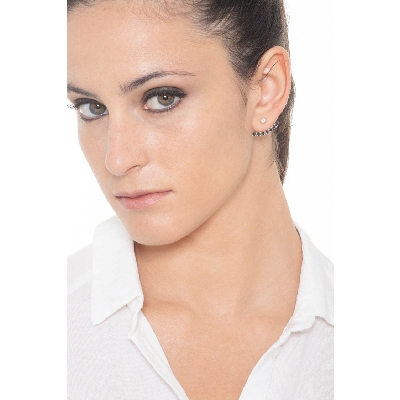 Einzelner Ohrring Weißgold mit schwarzen und Weißen Diamanten