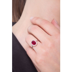 Ring aus Weißgold 750 mit Rubin und Diamanten 2