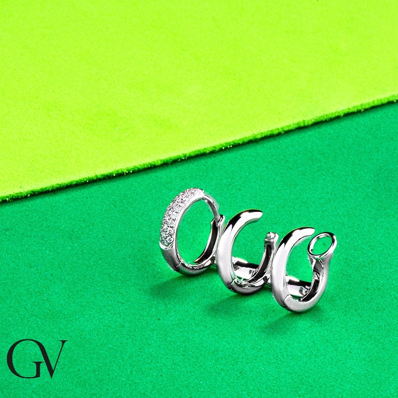 Weißgold einzelner spiralförmiger Ohrring mit Diamanten, Linkes Ohr Weißgold einzelner spiralförmiger Ohrring mit Diamanten, Linkes Ohr
