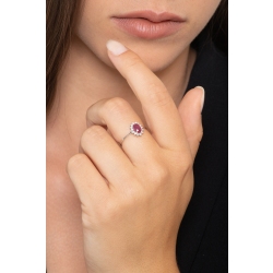 Weißgold Ring mit Rubin und Brillanten 2