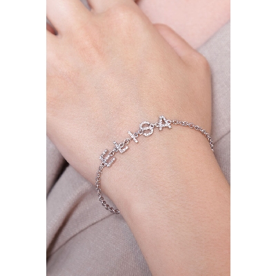 Armband personalisiert mit Namen ELISA. Buchstaben aus Diamanten