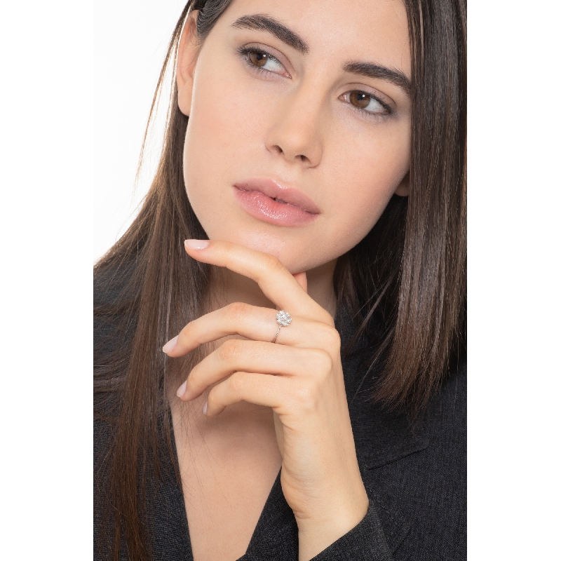 Weißgold-Diamantring Blumenring Weißgold-Diamantring Blumenring