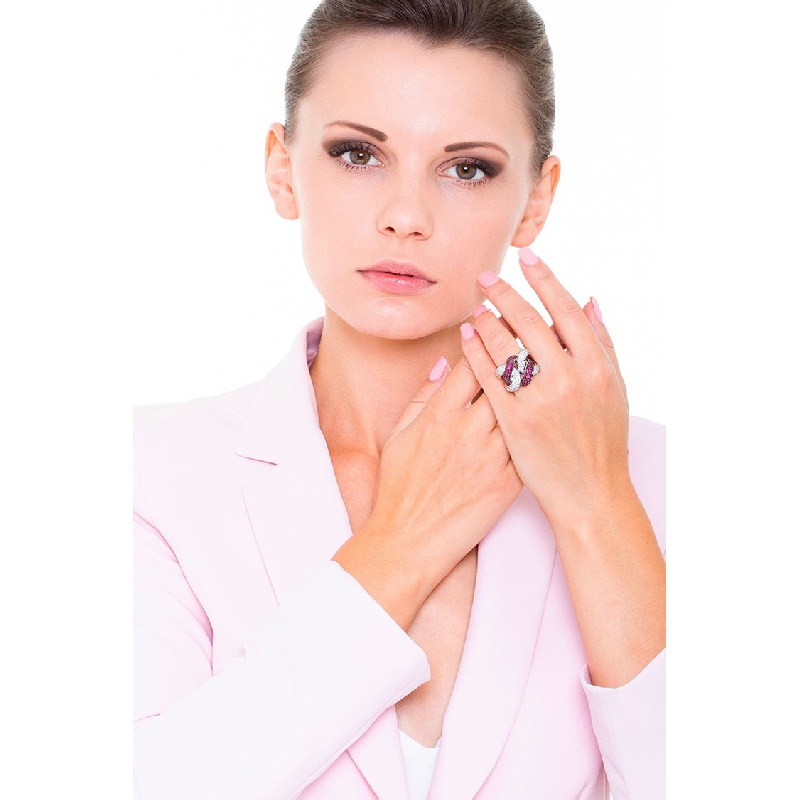 Weißgold Bandring mit Diamanten