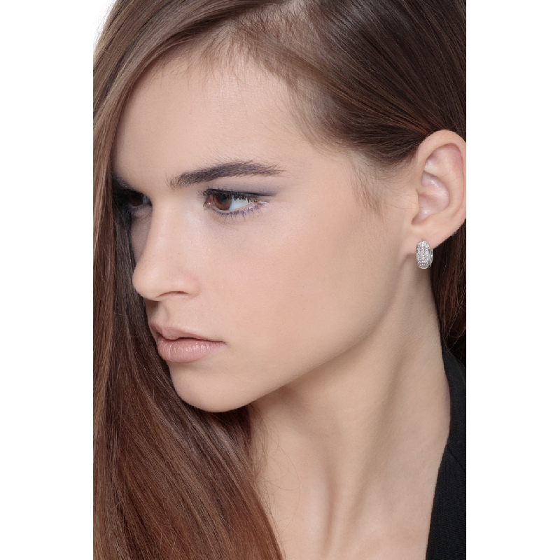 Pavé-Ohrringe aus 18K Weißgold mit Diamanten