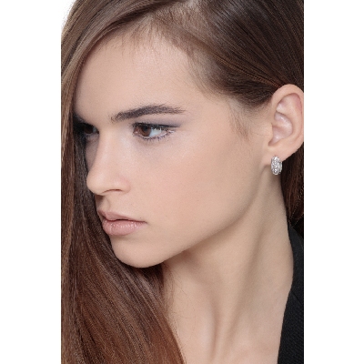 Pavé-Ohrringe aus 18K Weißgold mit Diamanten