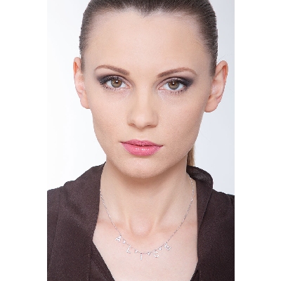 Weißgoldkette mit Namen ALICE in Diamantbuchstaben