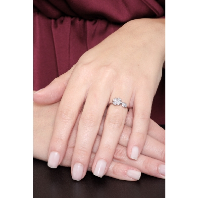 18K Weißgold-Damenring mit Brillanten 