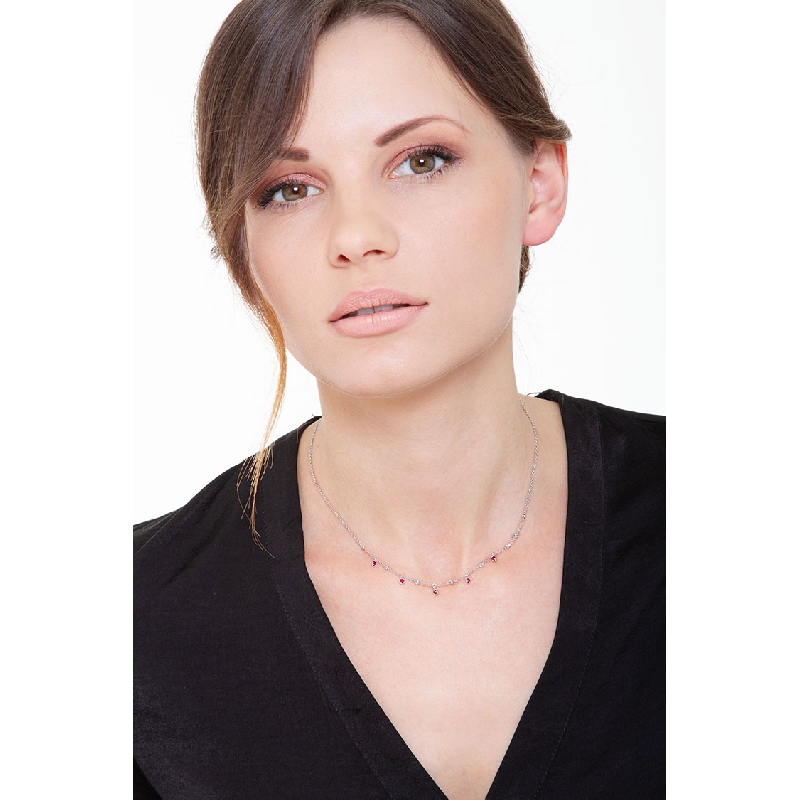 Weissgold Halskette mit Rubinen und Diamanten