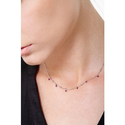 Weissgold Halskette mit Rubinen und Diamanten