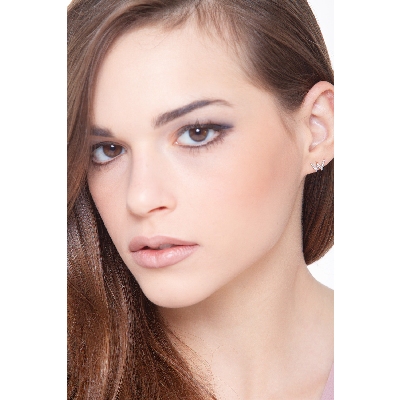 Einzelner Ohrstecker mit Diamant-Buchstabe W