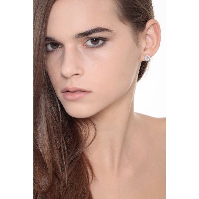 Halo Ohrstecker mit Aquamarin und Diamanten