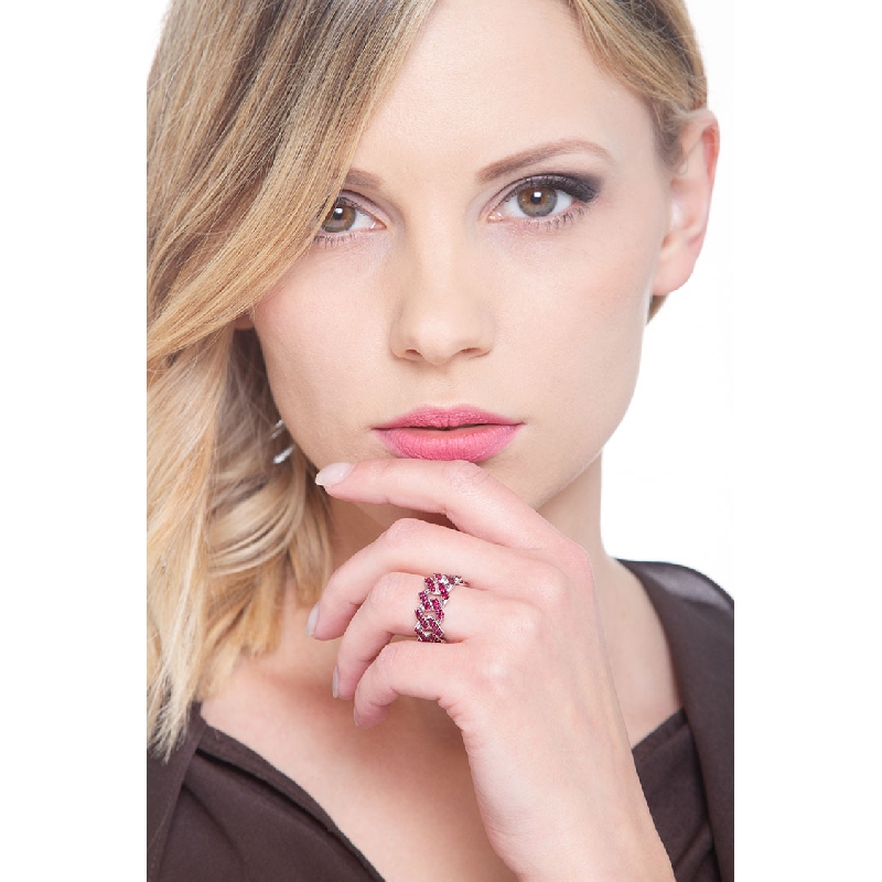 Iced Out Ring mit Rubinen  Iced Out Ring mit Rubinen