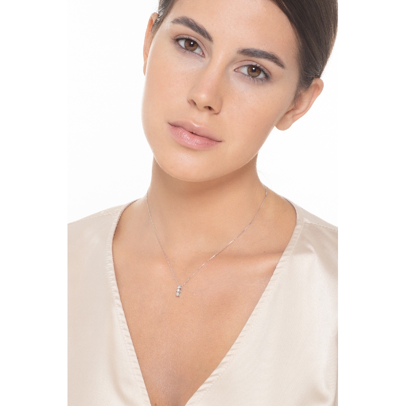 Weissgold Damenkette mit drei Diamanten