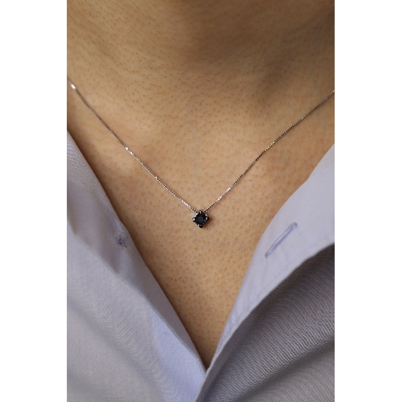 Herrenkette mit schwarzen Diamanten 0.45 kt Weißgold 18k  Herrenkette mit schwarzen Diamanten 0.45 kt Weißgold 18k