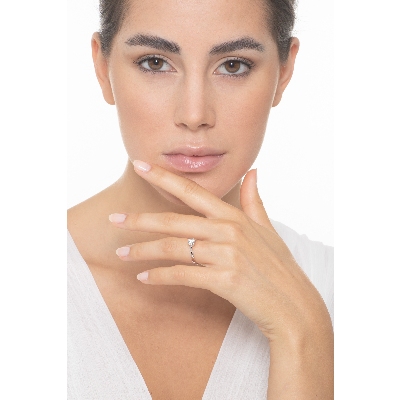 Halbkaräter Antragsring Weißgold 750