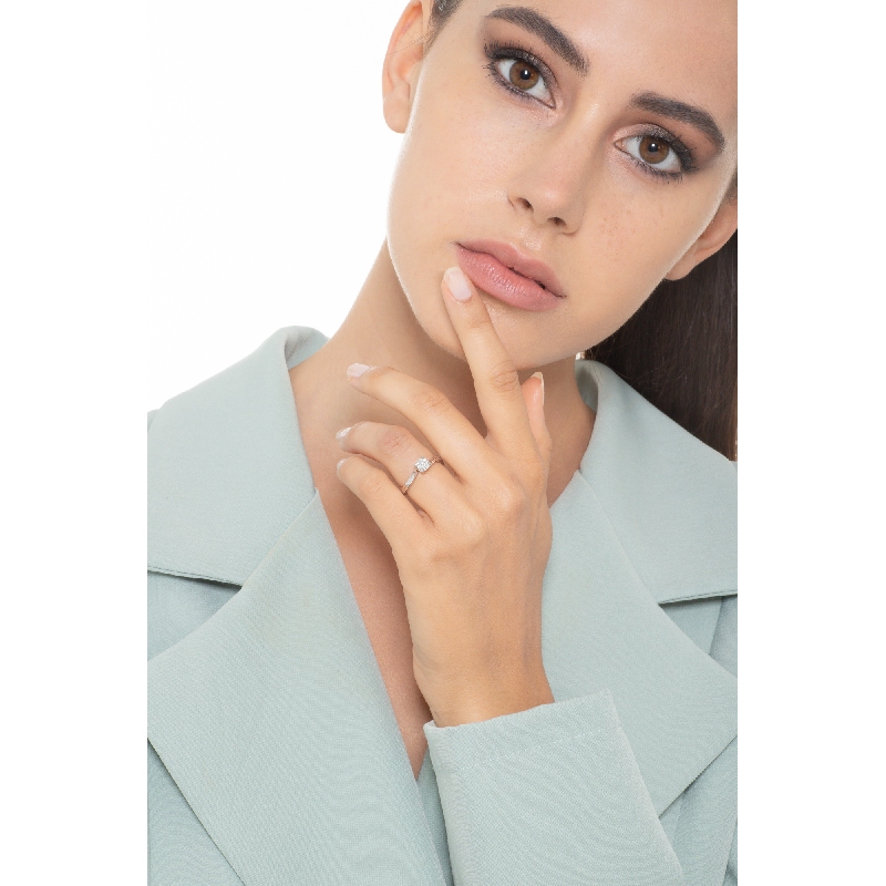 Halbkaräter Antragsring Weißgold 18 Karat 