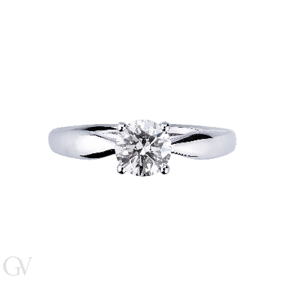 Lineare Solitär-Fassung mit 4 Krappen