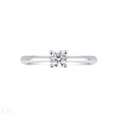 Klassische Solitärring 4Krappenfassung Weißgold