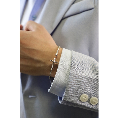 Armreif Weißgold mit Diamantkreuz