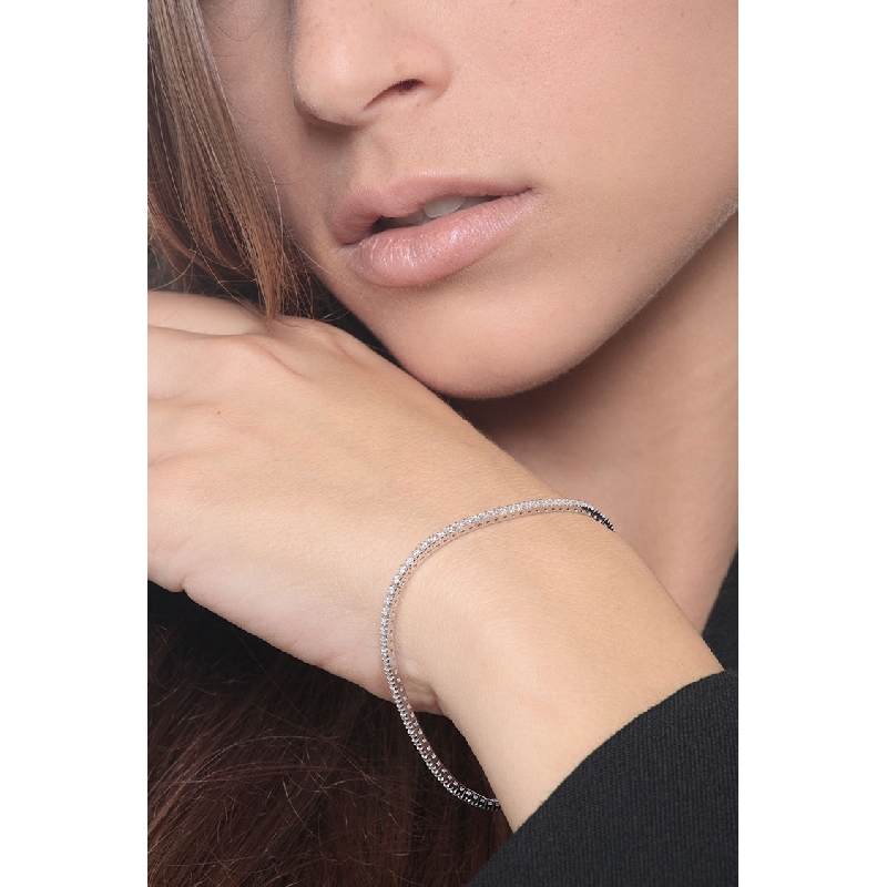 Tennisarmband aus Weißgold mit Diamanten 