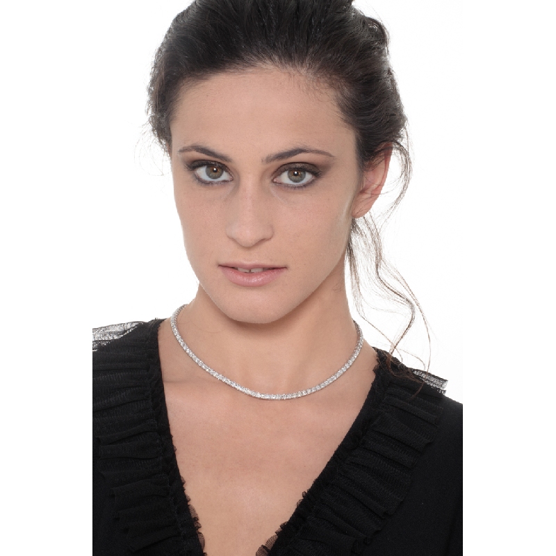 Tennis-Halskette aus 18 Karat Weißgold mit Diamanten